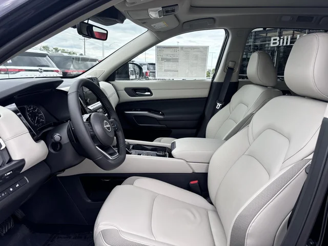 Nuevos NISSAN PATHFINDER à Estados chez autogozo