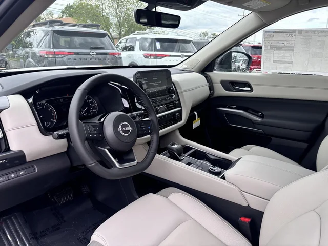 Nuevos NISSAN PATHFINDER à Estados chez autogozo