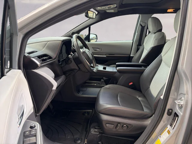 SEMINUEVOS TOYOTA Sienna a Estados en autogozo