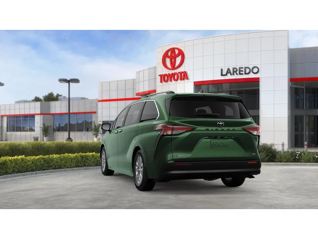 Nuevos TOYOTA SIENNA à Estados chez autogozo