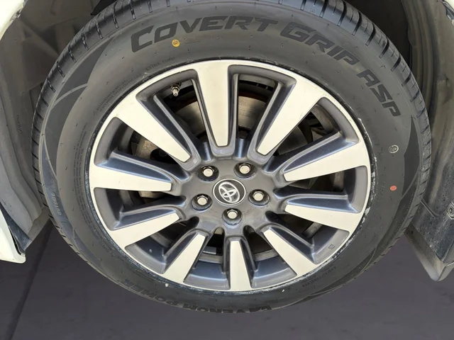 SEMINUEVOS TOYOTA Sienna a Estados en autogozo