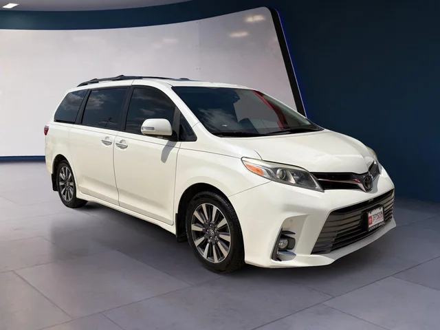 SEMINUEVOS TOYOTA Sienna a Estados en autogozo
