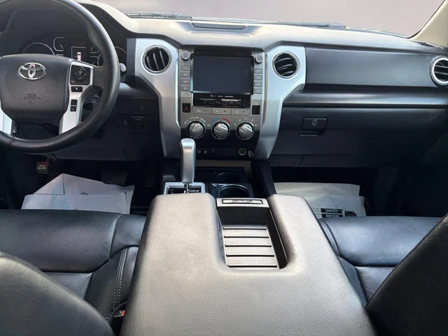 SEMINUEVOS TOYOTA Tundra a Estados en autogozo