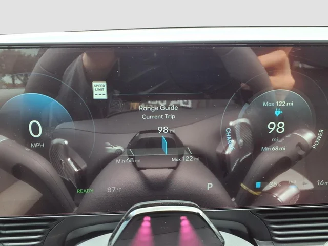 Nuevos HYUNDAI IONIQ 5 à Estados chez autogozo