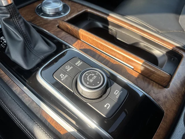 SEMINUEVOS NISSAN Armada a Estados en autogozo
