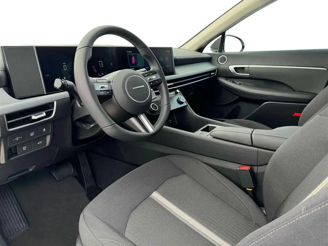 Nuevos HYUNDAI SONATA HYBRID à Estados chez autogozo