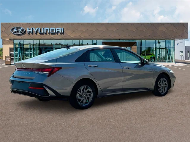 Nuevos HYUNDAI ELANTRA à Estados chez autogozo