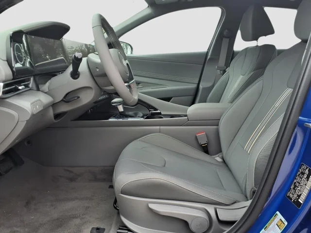 Nuevos HYUNDAI ELANTRA à Estados chez autogozo