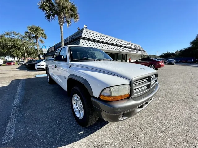 SEMINUEVOS DODGE Dakota a Estados en autogozo