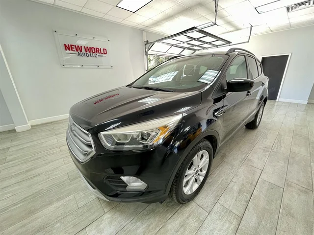 SEMINUEVOS FORD Escape a Estados en autogozo