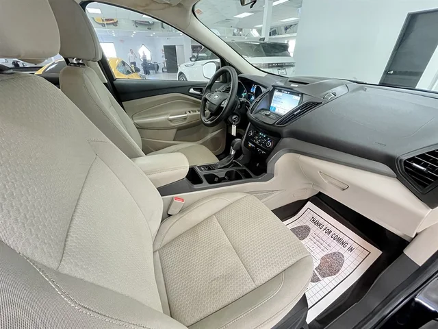 SEMINUEVOS FORD Escape a Estados en autogozo