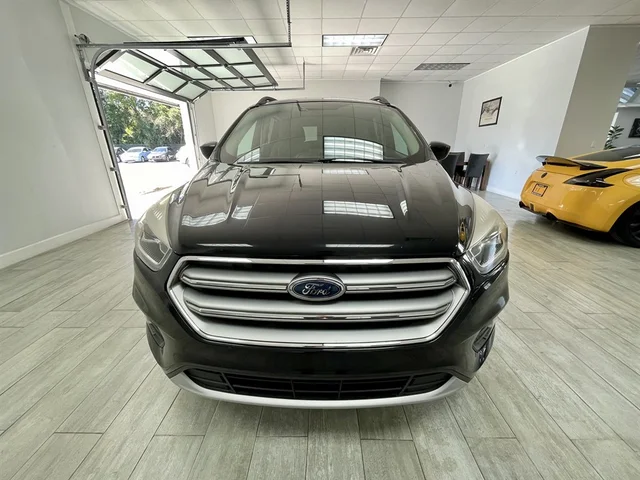 SEMINUEVOS FORD Escape a Estados en autogozo