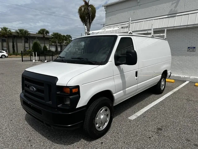 SEMINUEVOS FORD E150 Vans a Estados en autogozo Vehicle Image