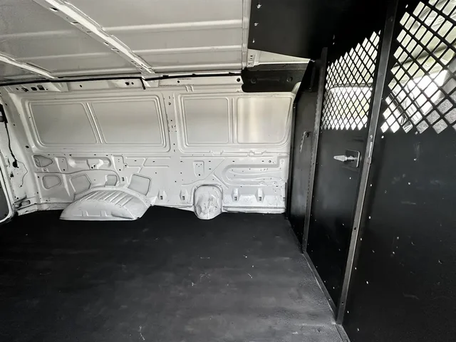 SEMINUEVOS FORD E150 Vans a Estados en autogozo