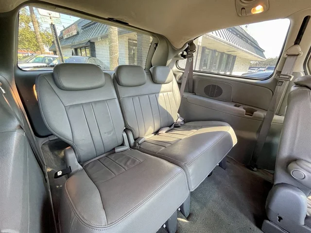 SEMINUEVOS DODGE Grand Caravan a Estados en autogozo