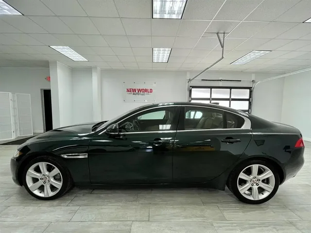 SEMINUEVOS JAGUAR XE a Estados en autogozo