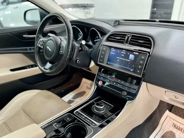 SEMINUEVOS JAGUAR XE a Estados en autogozo