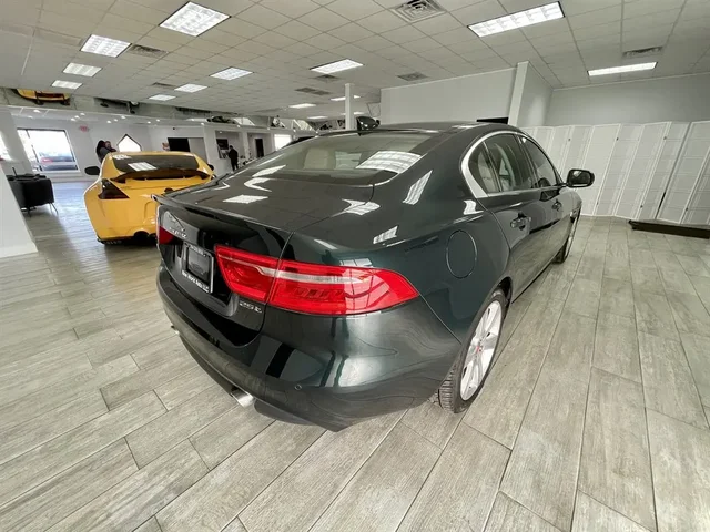 SEMINUEVOS JAGUAR XE a Estados en autogozo