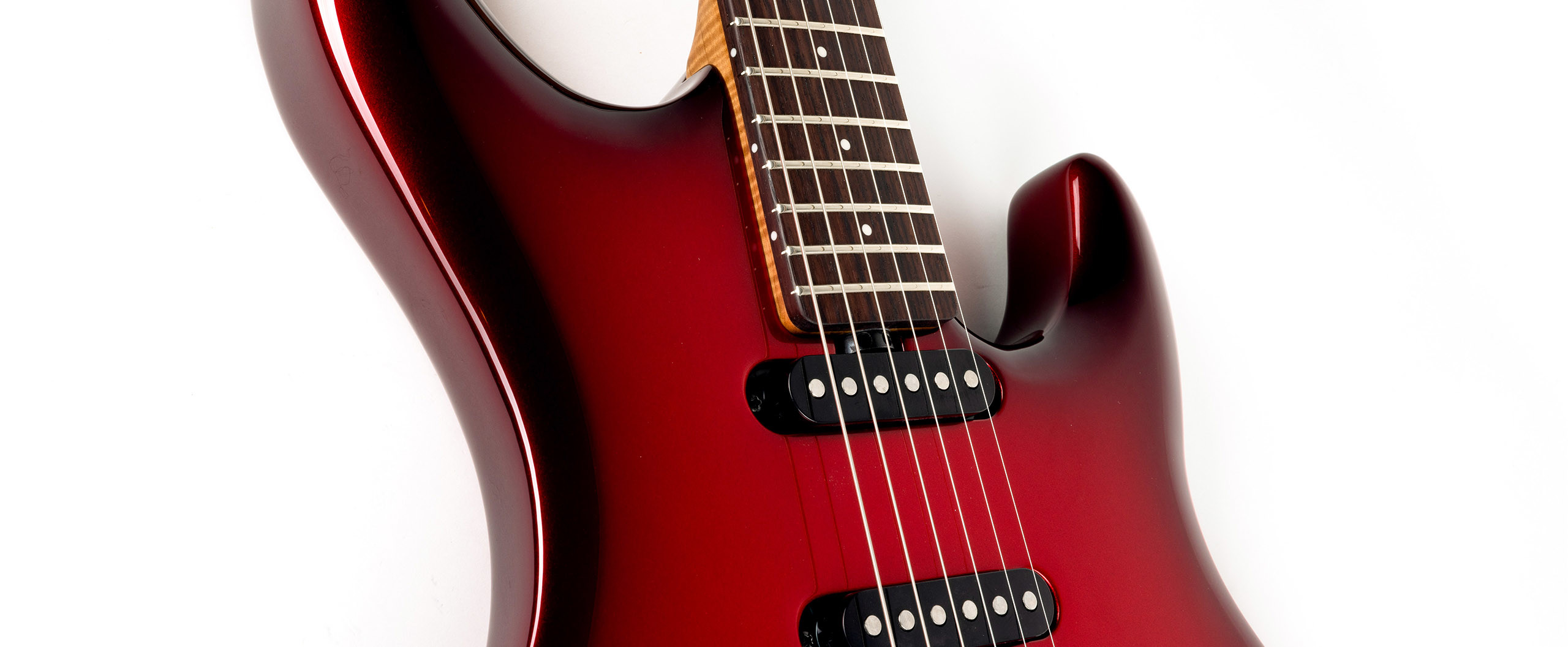 luke-4-sss-guitars-ernie-ball-music-man