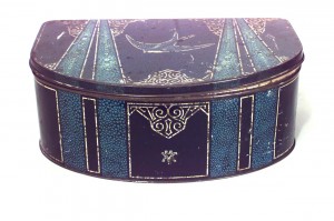 English tole Bird tea cannister