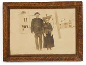 Man and lady in the snow portrait