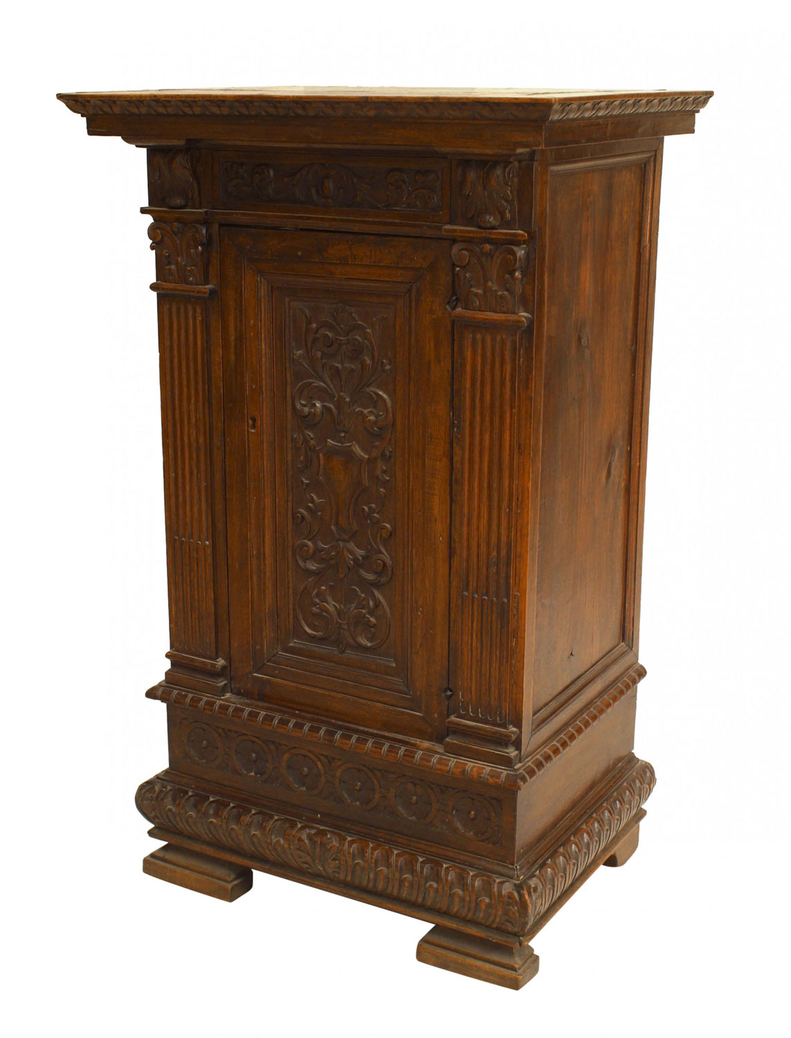 Italian renaissance walnut commode