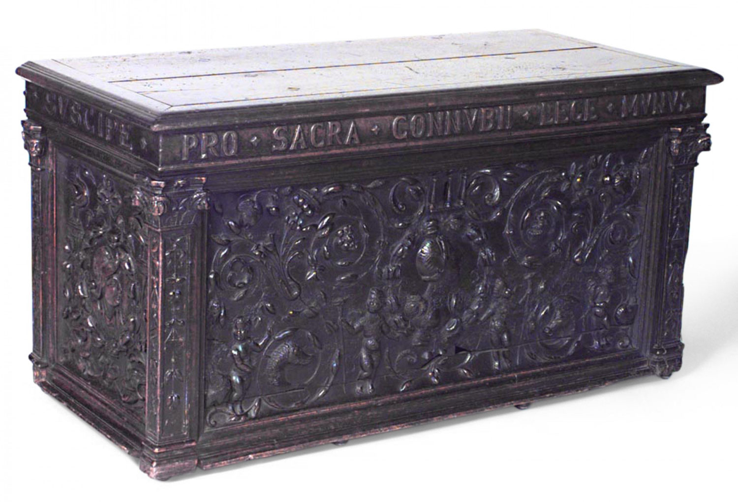 Misc furniture floor trunk italian renaissance walnut 032889e