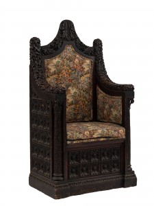 Italian renaissance walnut tapestry throne chair