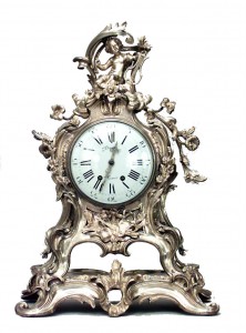 French louis xv Style bronze cupid clock