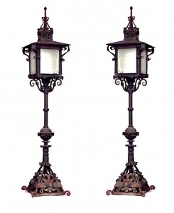 Outdoor continental patinated iron street lanterns