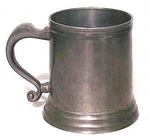 Set of 4 english renaissance style pewter tankards 6