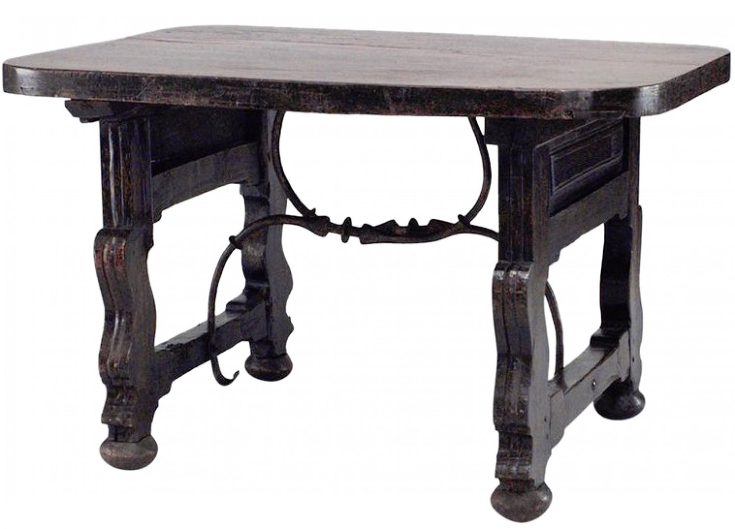 Spanish renaissance walnut center table