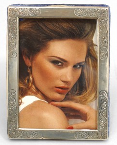 English victorian style silver picture frame