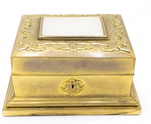 French louis xvi bronze dore box 2