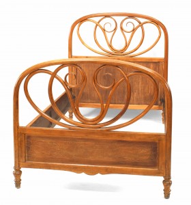 Maple bentwood twin bed 3