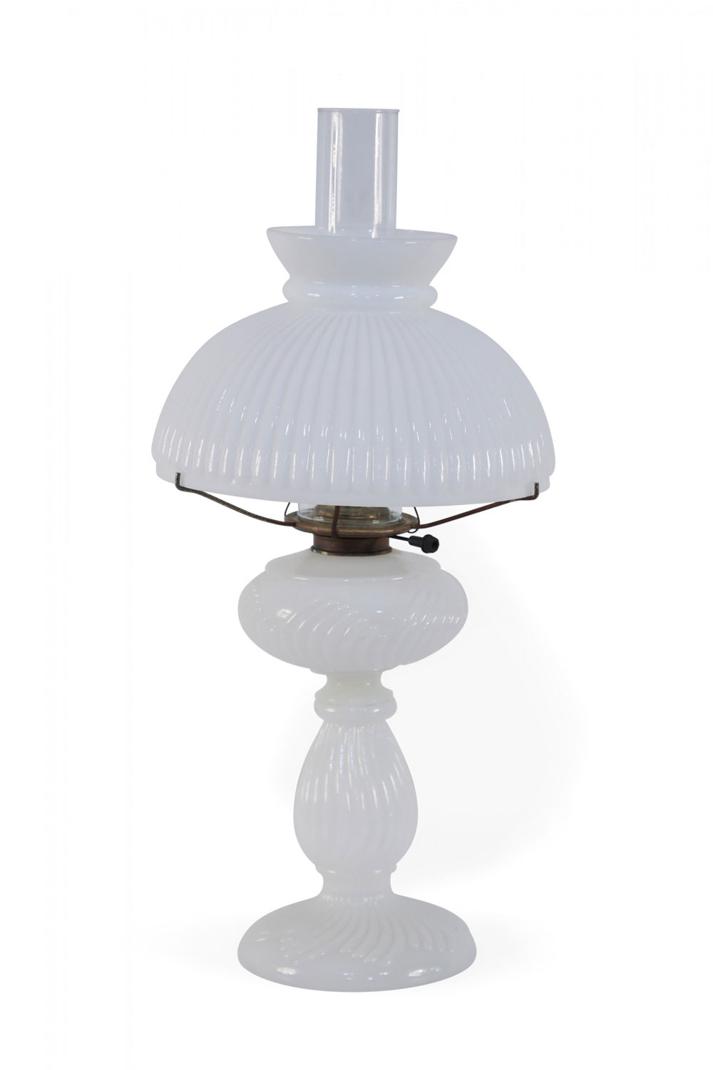 American Victorian Ribbed Milk Glass Table Lamp