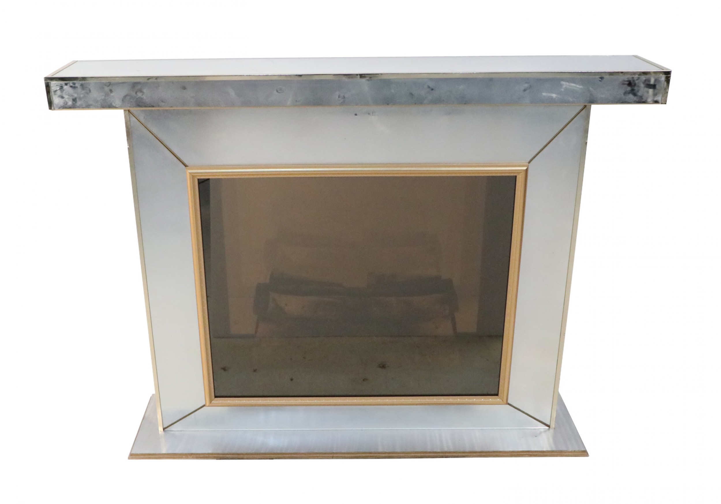 Contemporary mirror and gilt metal fireplace with infinity mirror interior 1