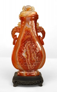 Chinese rust agate elephant urn
