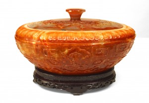 Chinese rust agate bowl with lid and stand