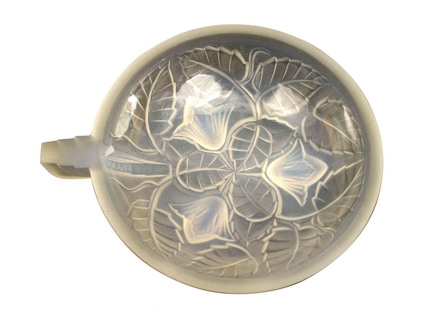 Set of 4 french art deco opalescent glass bowls