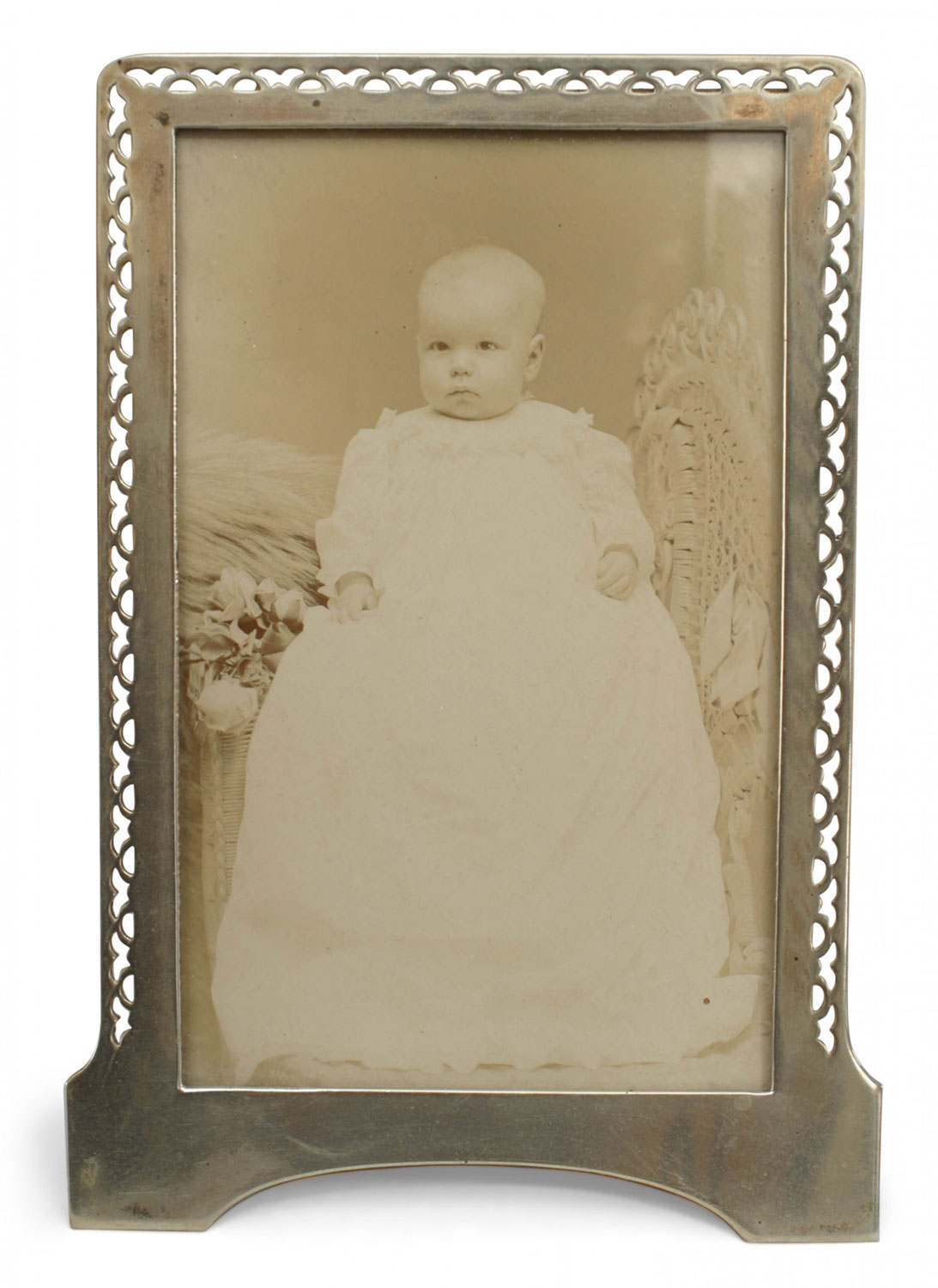 English arts crafts silver plate picture frame