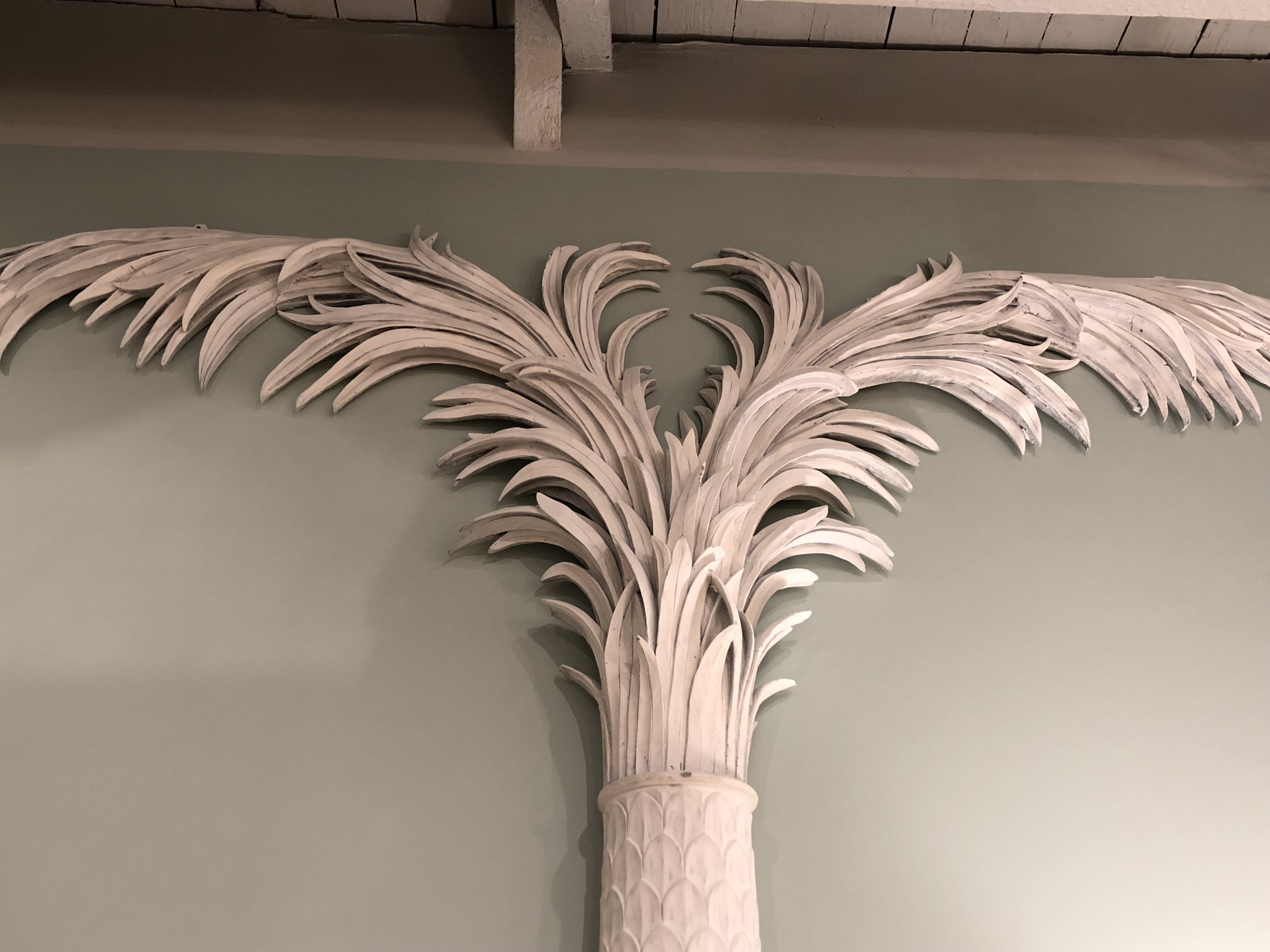 White resin pilaster palm trees 7 mto