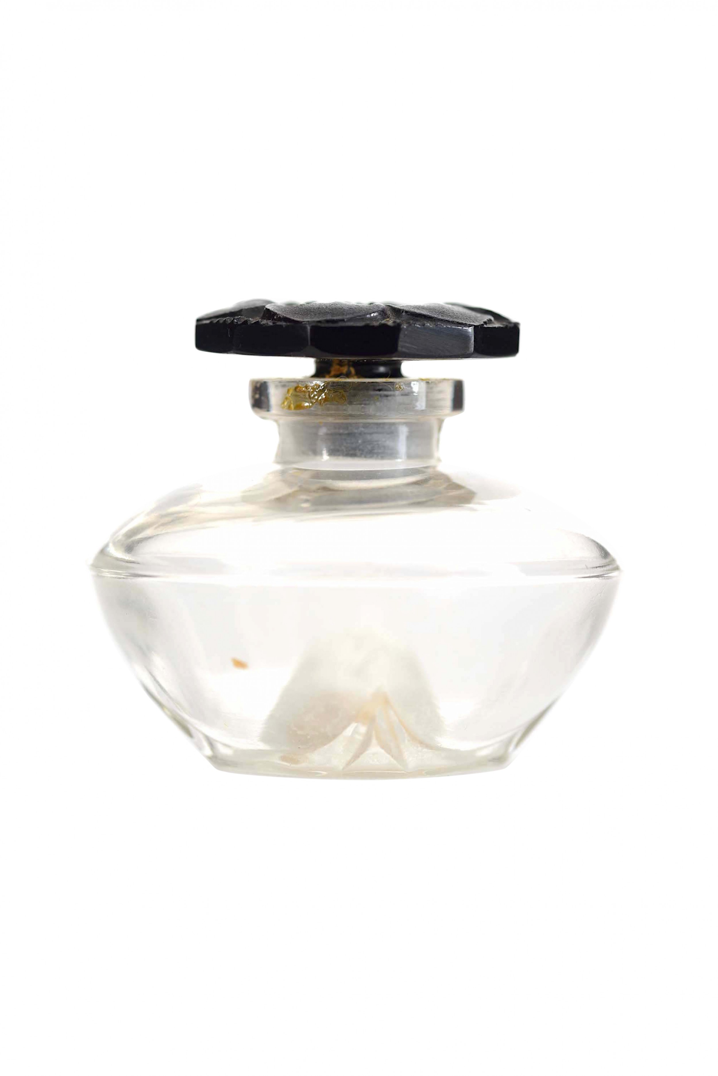 French art deco narcisse noir by caron viard perfume bottle