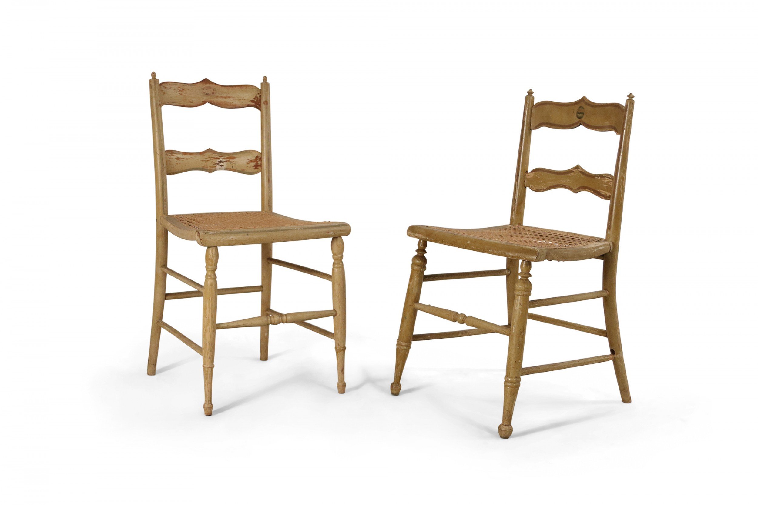 Set of 4 english country style painted beige ladder back children s chairs