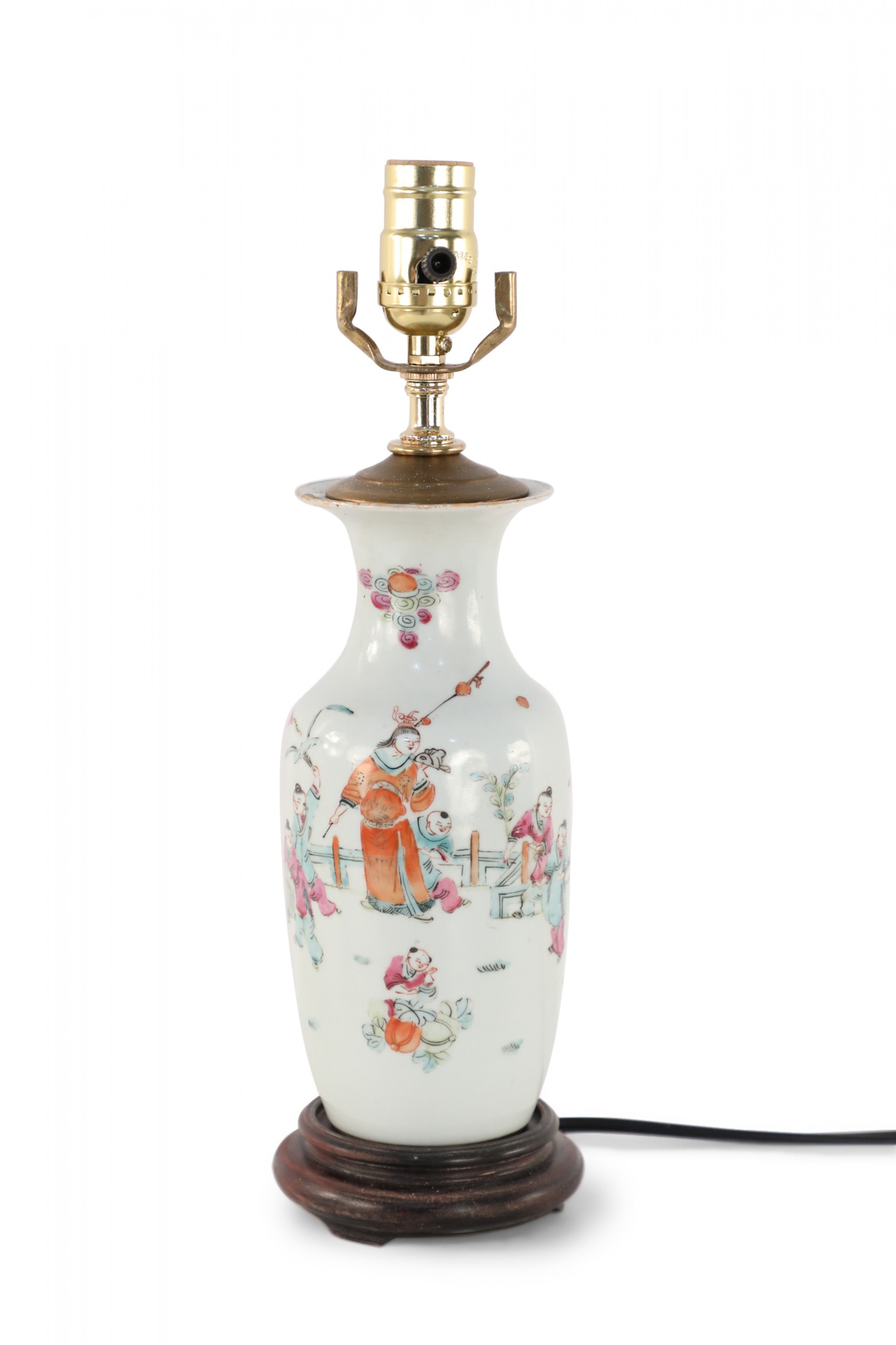 Chinese White Figurative Scene Ceramic Table Lamp