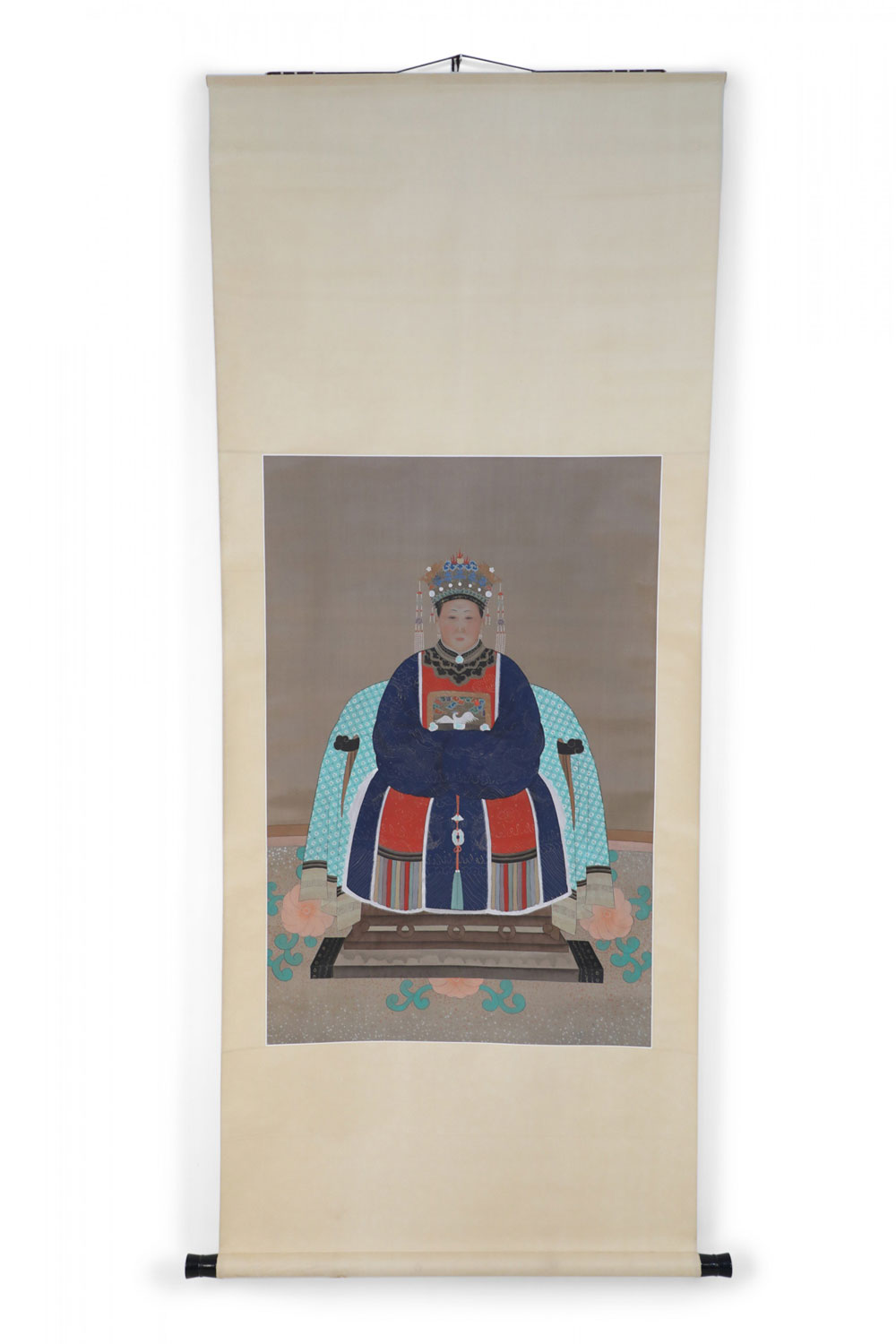 Chinese Qing Dynasty Style Paper and Silk Queen Portrait Hanging Scrolls