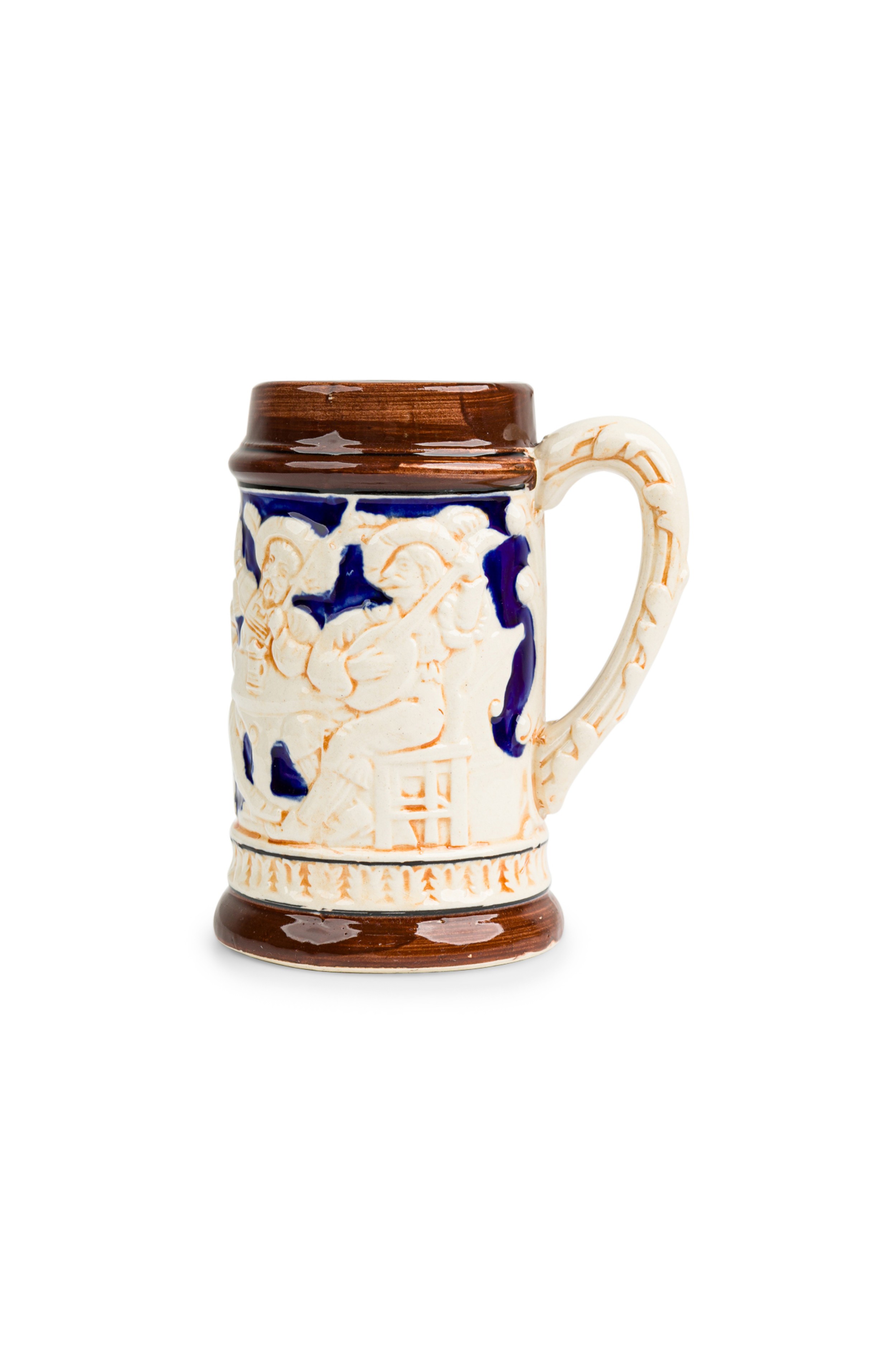 Japanese beer stein with musicians engravings 