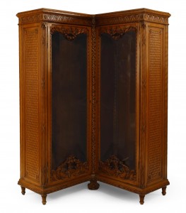 French victorian walnut corner cabinet