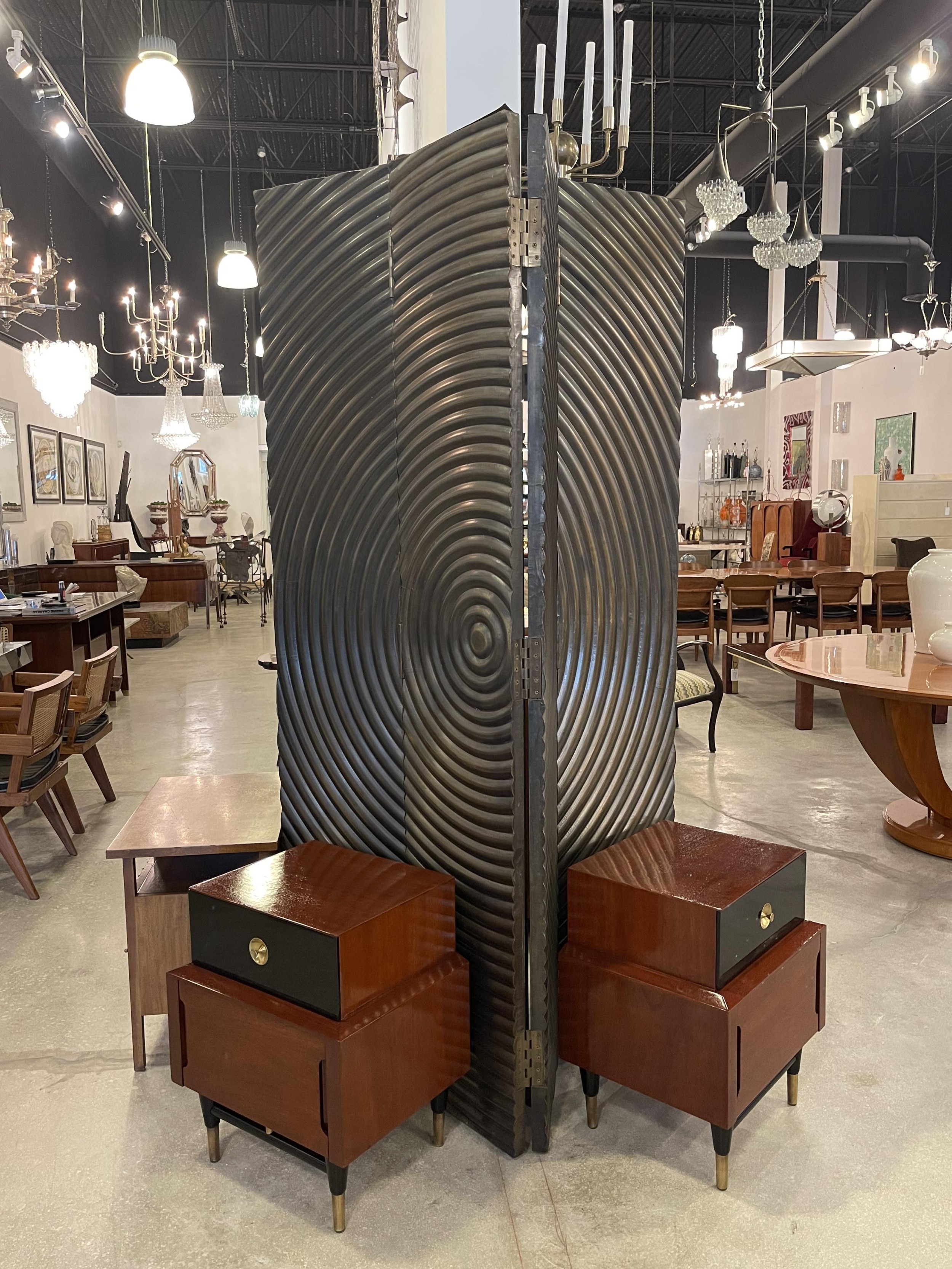 Gray metal circle design 4 fold screen 1