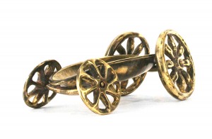 Robert lee morris big wheel cigar car bronze sculpture
